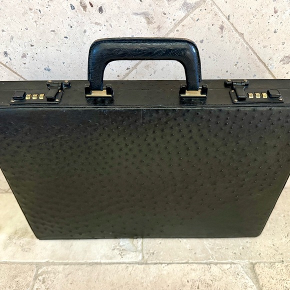 Other - Vintage Ostrich Briefcase